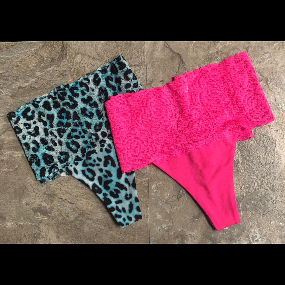 NWT PINK BY VS Thongs